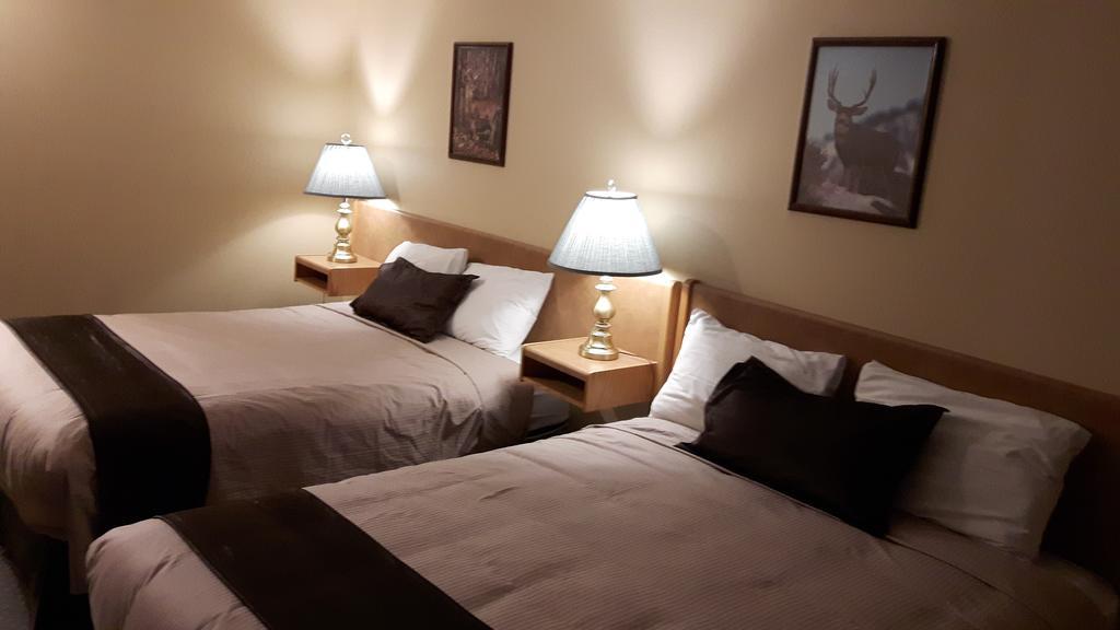 Motel Mary's