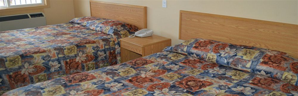 Mary's Motel Golden